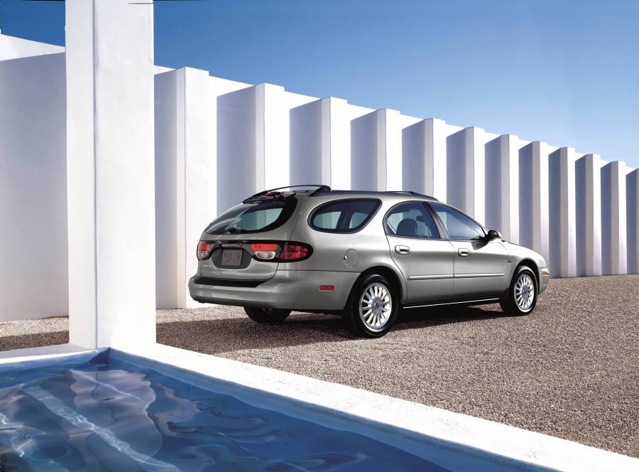  Mercury Sable Wagon 2000 года  (фото 8 из 34)